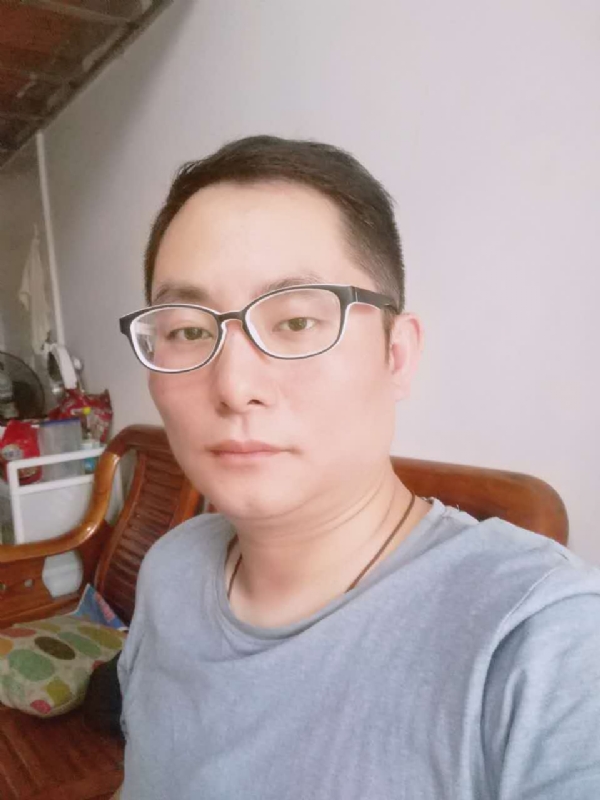 流星的尾巴的第一张照片--武平婚介网