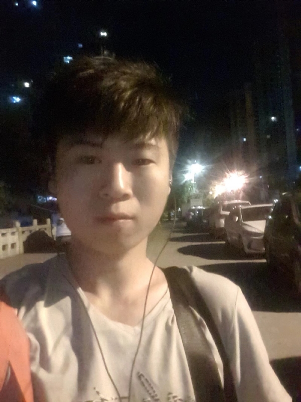 流星的瞬间的第一张照片--武平婚介网