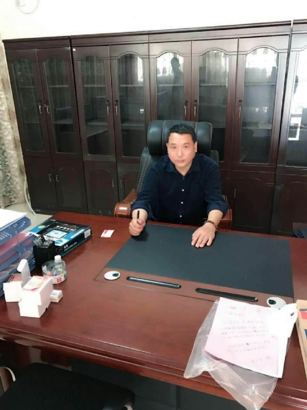 艺术家的第一张照片--武平婚介网