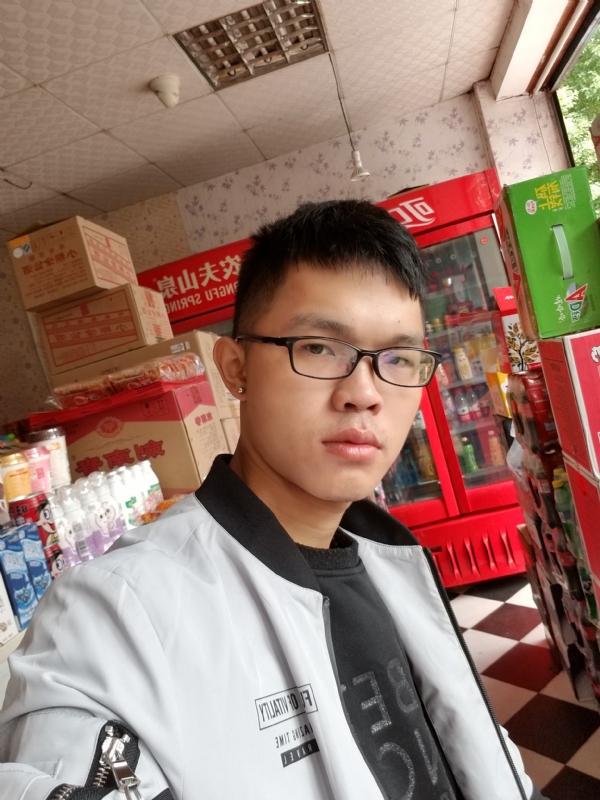 柒年的第一张照片--武平婚介网