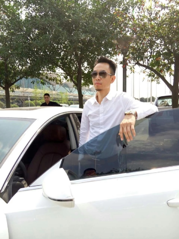 杨岳的第一张照片--武平婚介网
