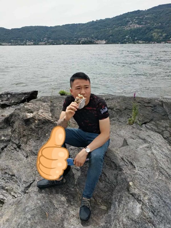绚烂背后的平淡的第一张照片--武平婚介网
