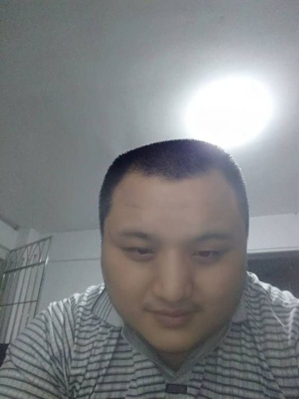 我在机场等艘船的第一张照片--武平婚介网