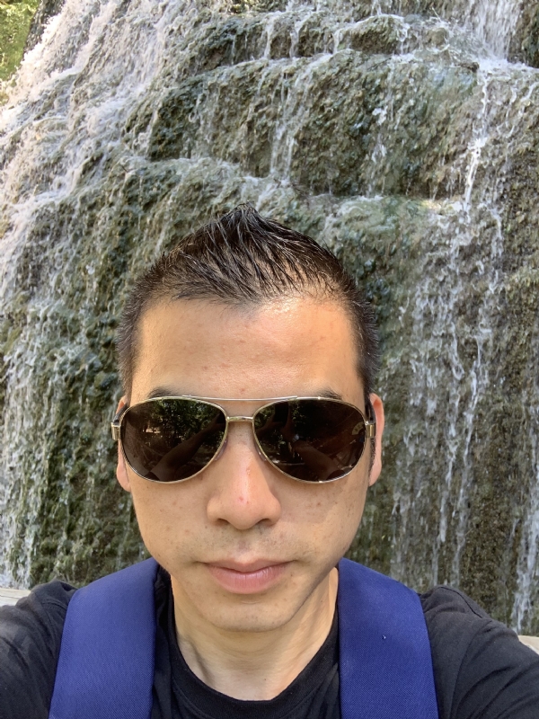 高兴的第二张照片--武平婚介网