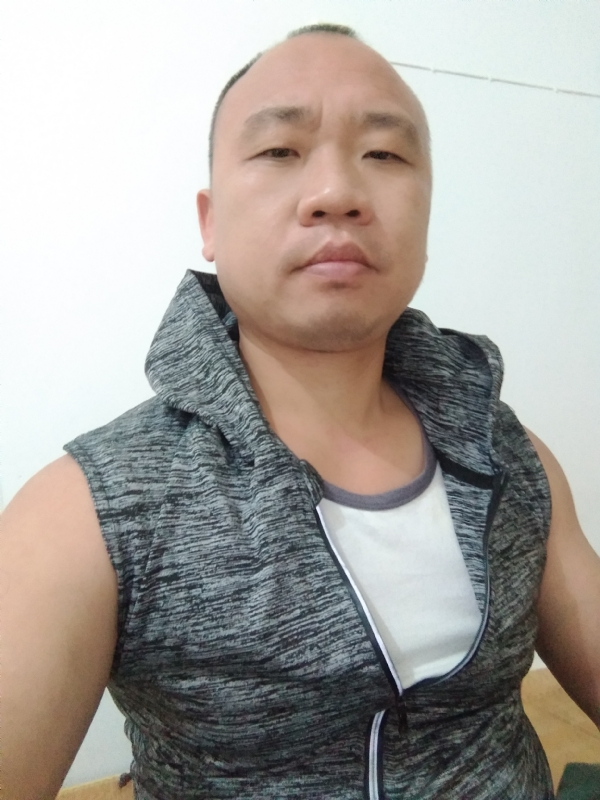 whm的第一张照片--武平婚介网