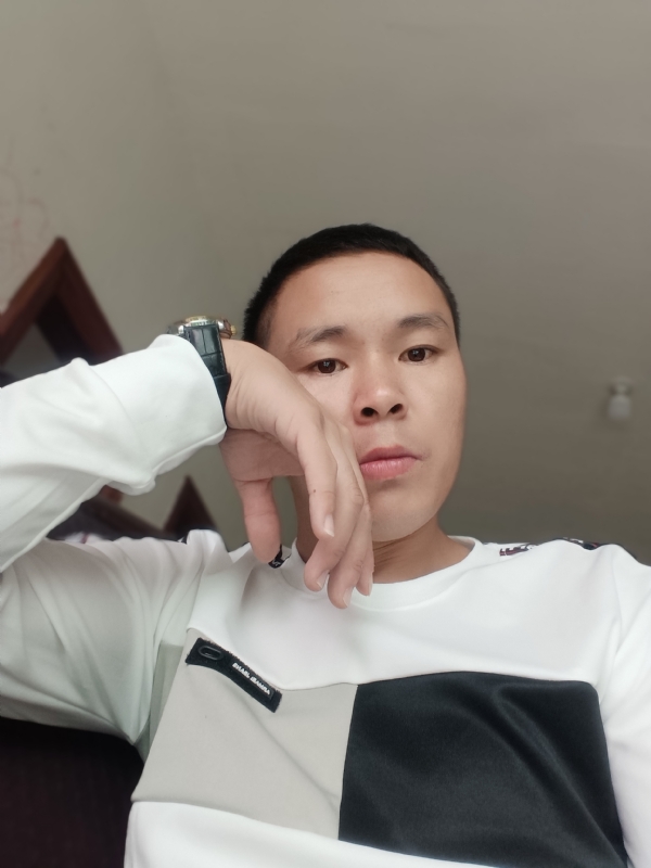 冷漠的第一张照片--武平婚介网