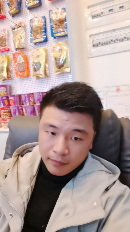 小宇的第一张照片--武平婚介网