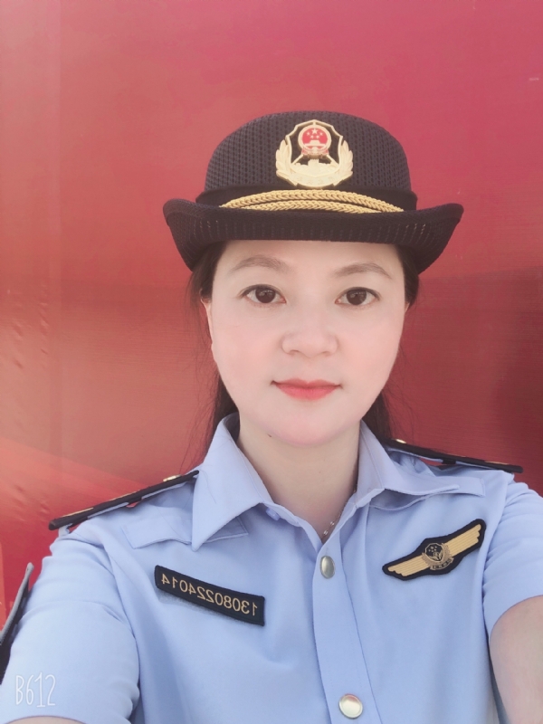 明明的第一张照片--武平婚介网
