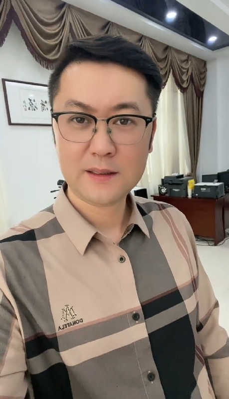 勤勉的第一张照片--武平婚介网