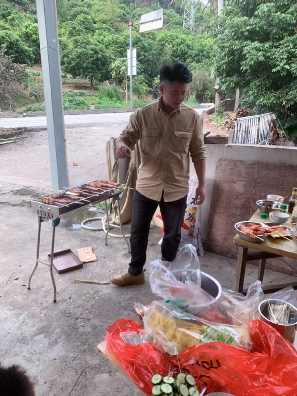 你黑我哟的第一张照片--武平婚介网